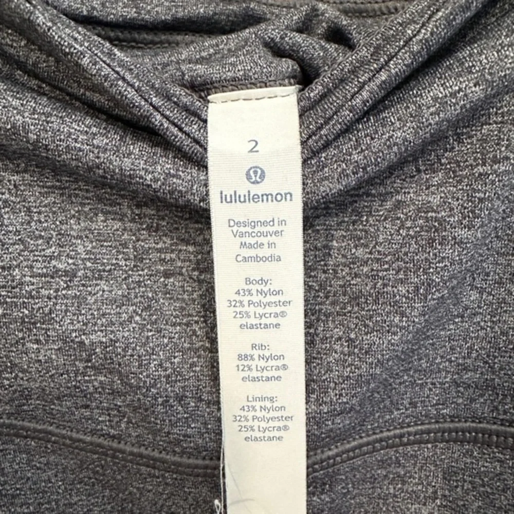 Lululemon‎ On Your Mark Crop